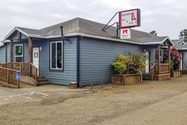 Exterior view of Upstairs Bar & Grill In Netarts OR